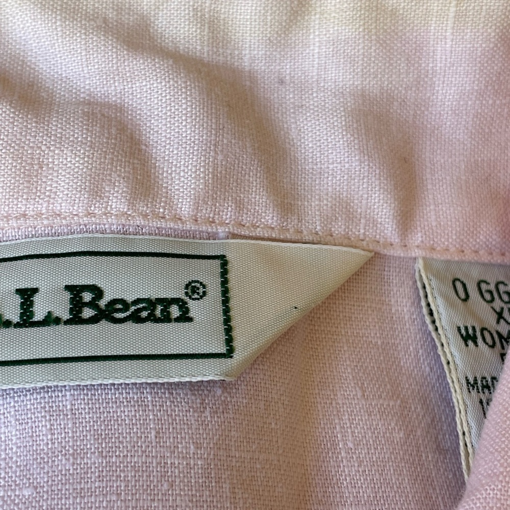 L.L. Bean Light Pink Linen Casual Button Down Shirt - Picture 3 of 5